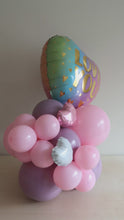 Load and play video in Gallery viewer, Hearts Balloon Bouquet
